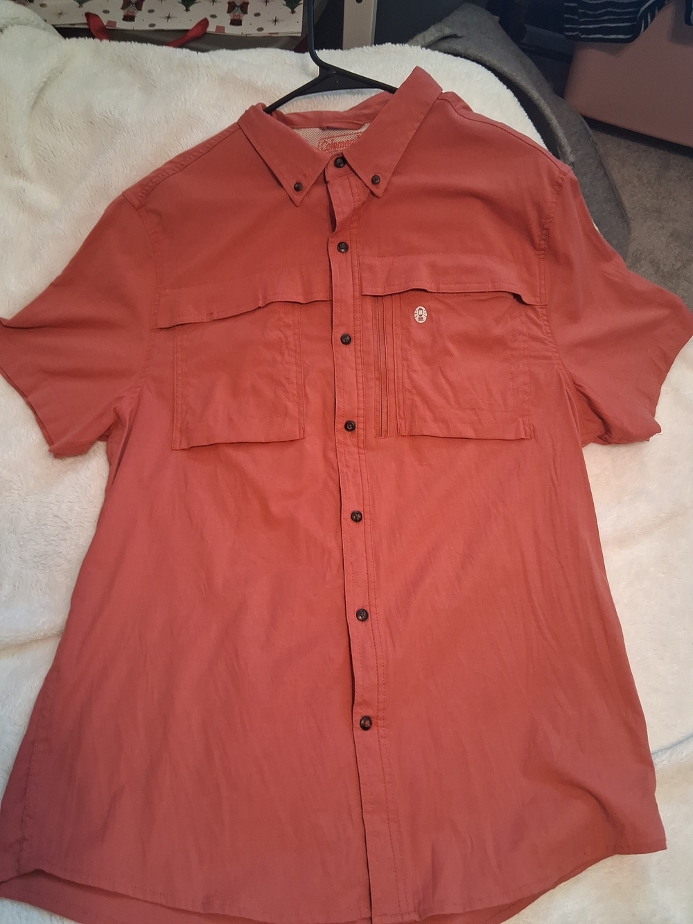 Coleman Men's Short-Sleeve Button-Down Shirt in Rust XL